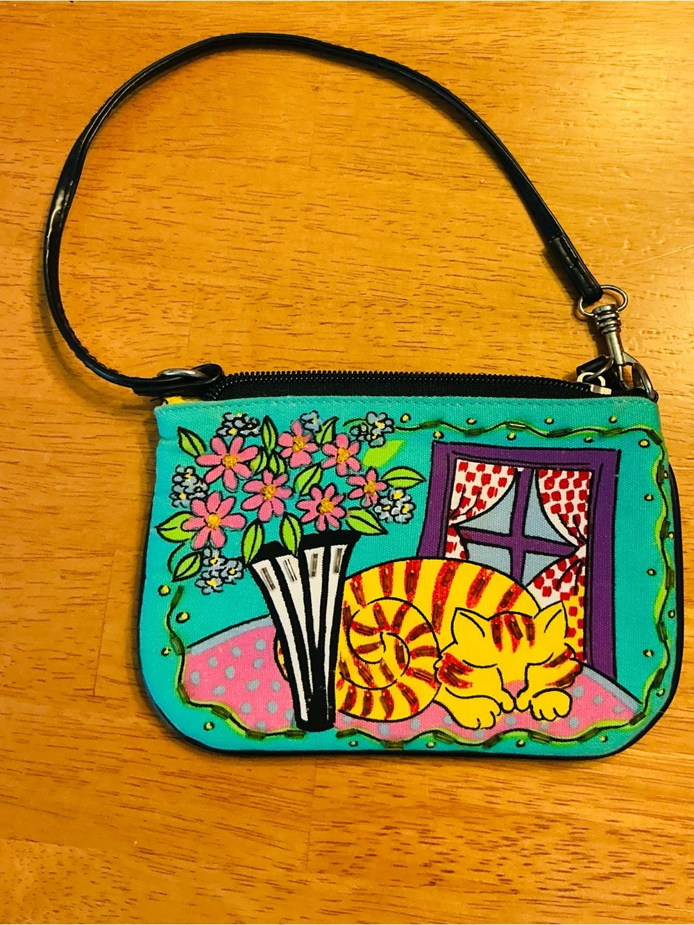 Mini wristlet handbag cat floral zip 
Cotton with beading